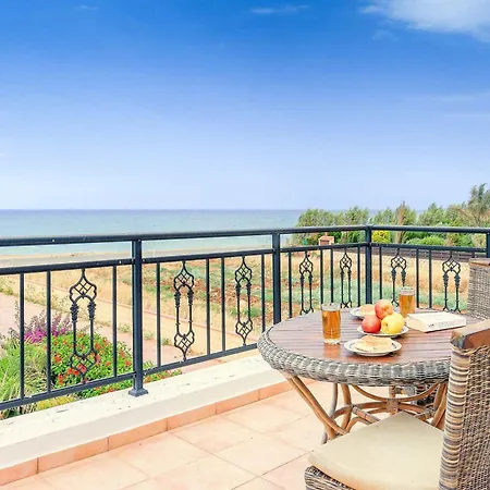 Villa Argaka Beach Villa *