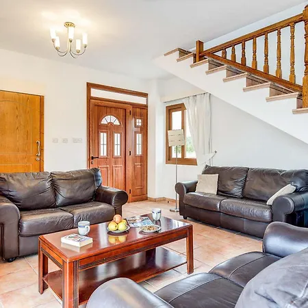 Argaka Beach Villa *