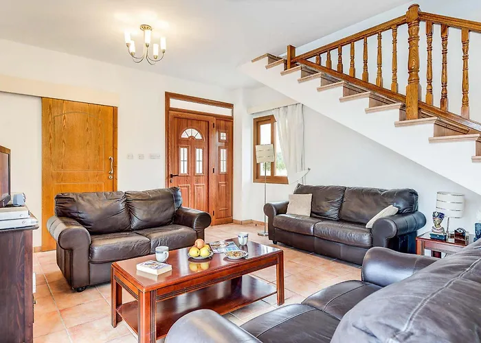 Argaka Beach Villa *